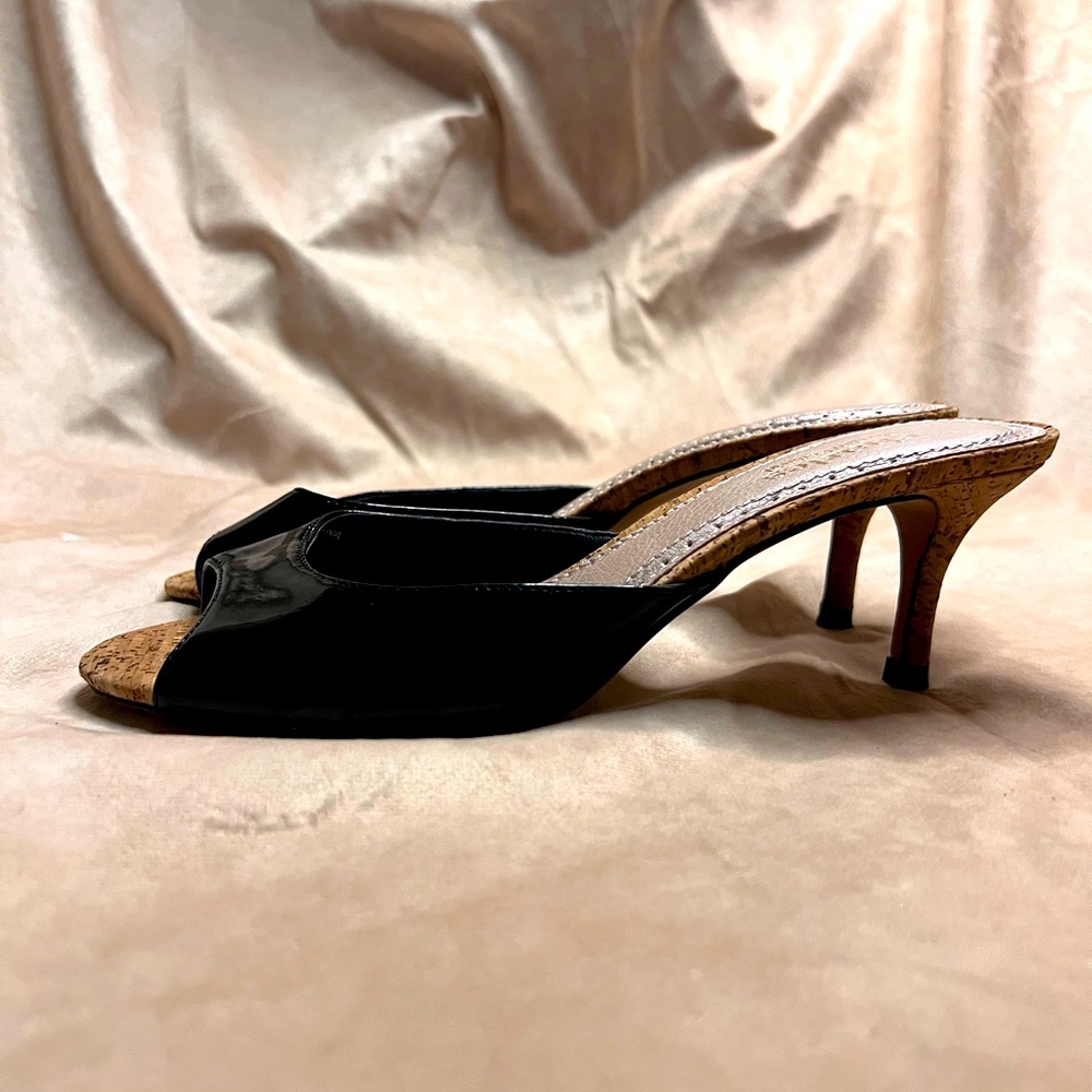 Black patent leather Charles by Charlie David kitten heel sandals size 6